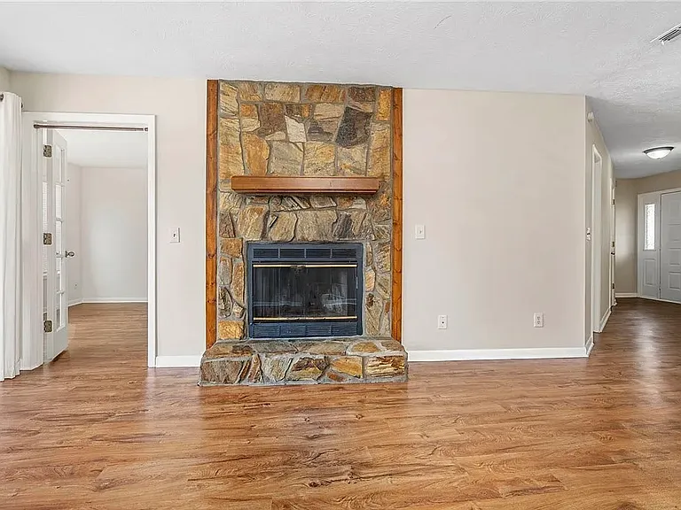 1006 Brookhollow Dr #9 — Photo 10