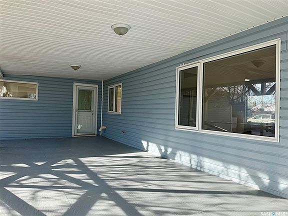 4th image of 133 Railway AVENUE