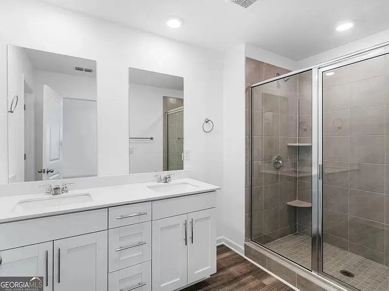 265 Bald Ave — Photo 9