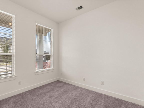 3rd image of 11828 S Pavillion Dr