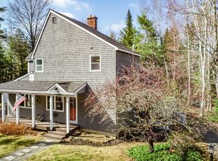 1076 Norway Rd, Glenburn, ME 04401