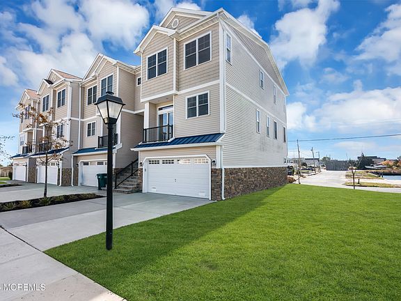 4th image of 27 Jeffrey Drive