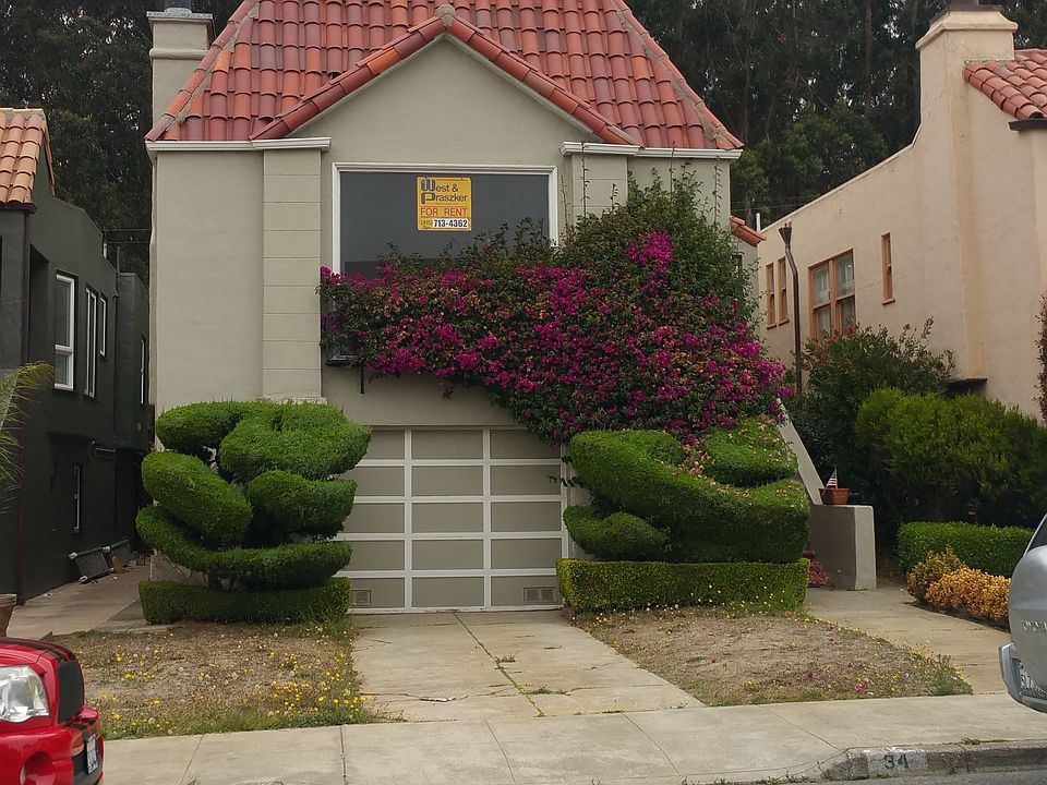 1st image of 34 Crestlake Dr