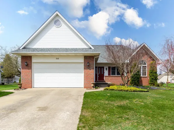 305 Mansfield Dr, Lapeer, MI 48446