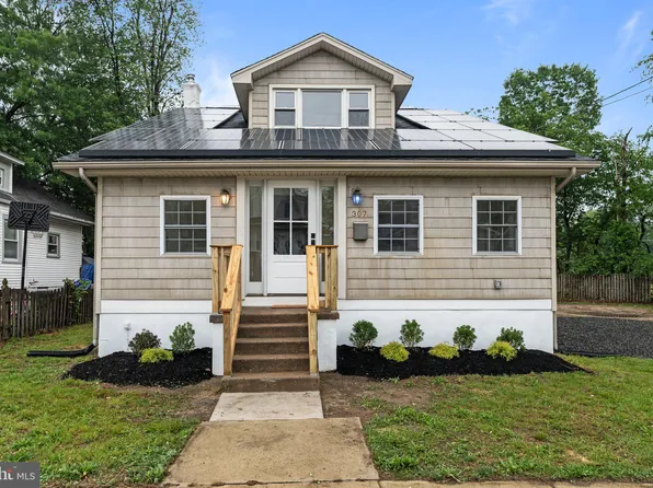 307 Hazel Ave, Westville, NJ 08093