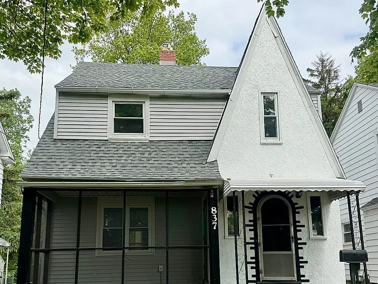 837 Wylie Ave — Photo 1