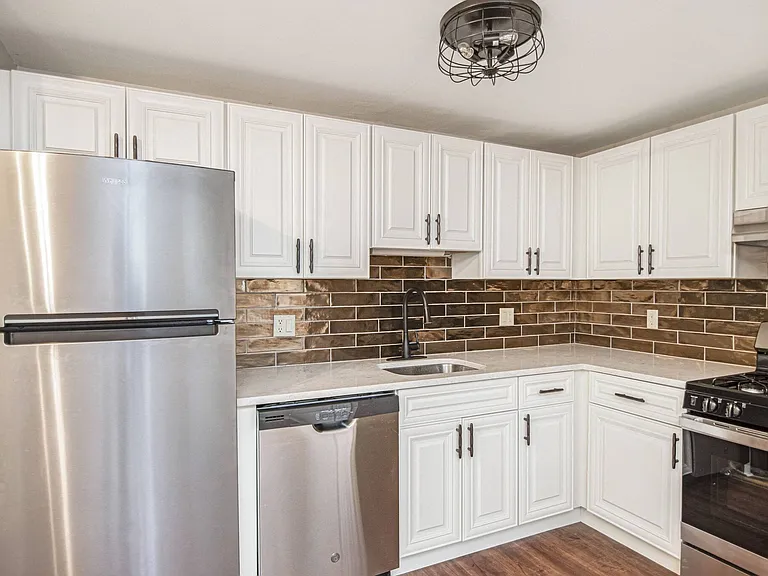 509 Main St #28 — Photo 4