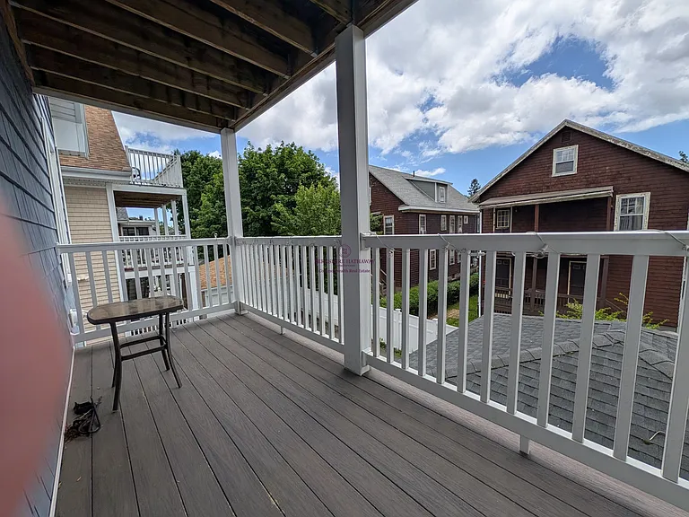 45 Emerald St — Photo 8