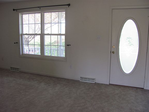 3rd image of 788 Highland Ave