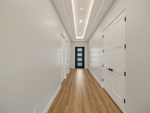 4th image of 2637 Emerald Ridge Ln