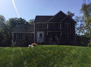 15 Oak Ledge Cir, Rowley, MA 01969
