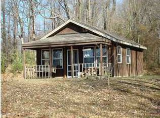 1 Hidbrader Rd, Wadesville, IN 47638