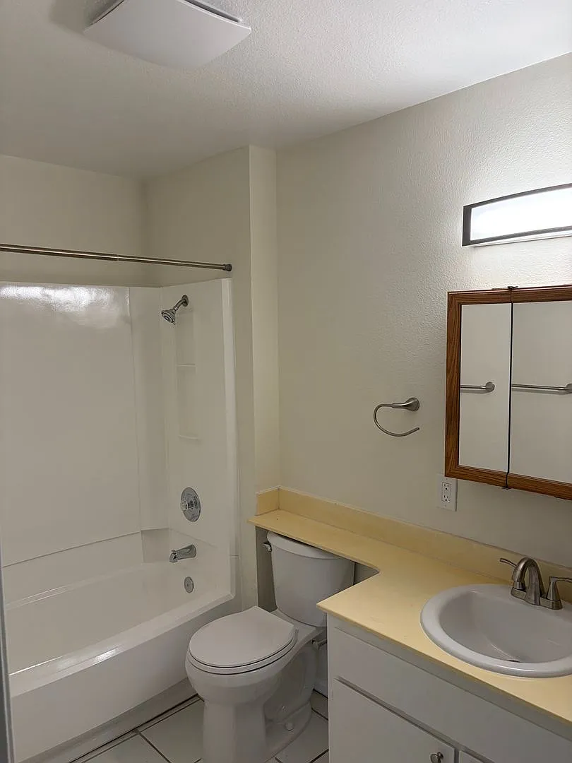 1-Bed Condo in Heart of Mission Valley! — Photo 4