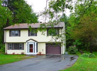 37 Fayette Rd, Bedford, MA 01730