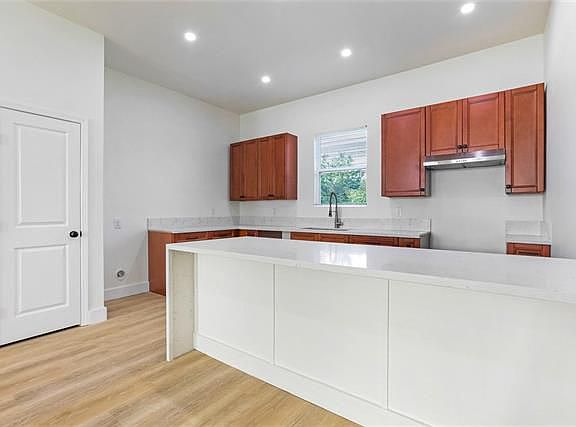 5th image of 2730 Mexico St