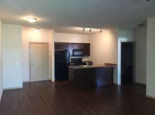 400 S Van Buren St #105, Stoughton, WI