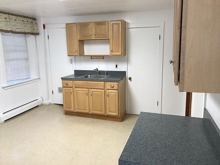 33 Perry Ave Shelton, CT, 06484 Apartments for Rent Zillow
