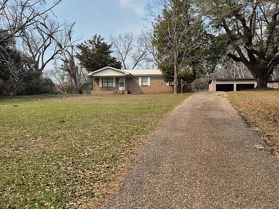 2nd image of 721 Perryman St