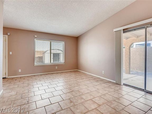 4th image of 5202 Placentia Pkwy