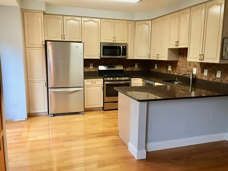 6121 Bricker Ln — Photo 11