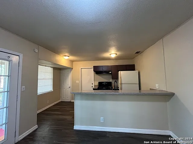 5922 Castle Hunt — Photo 4
