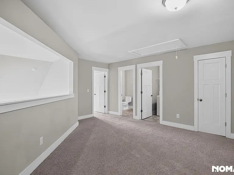 201 Sprucewood Ct — Photo 18