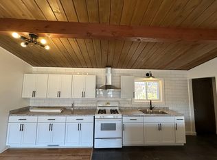 3032 N Rockton Ave, Rockford, IL 61103