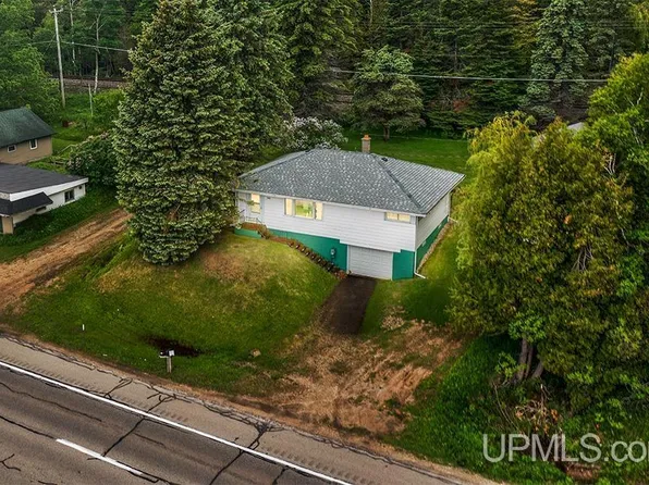 7403 Us Highway 2 & 41 Hwy #&m-35, Gladstone, MI 49837