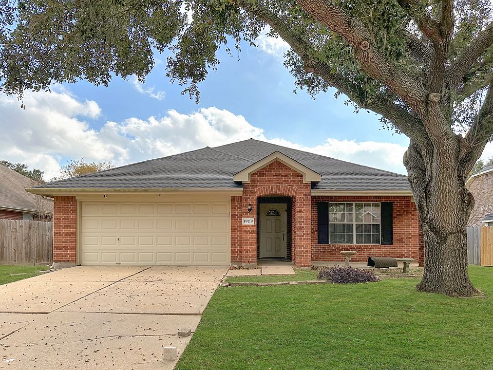 1st image of 19719 Diamond Hills Ln