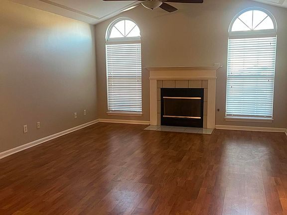 2nd image of 6304 Forest Way Pl