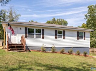 216 May Apple Rd SW, Arab, AL 35016