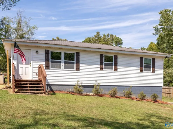 216 May Apple Rd SW, Arab, AL 35016