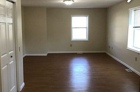 5th image of 1605 N Mulberry St #102