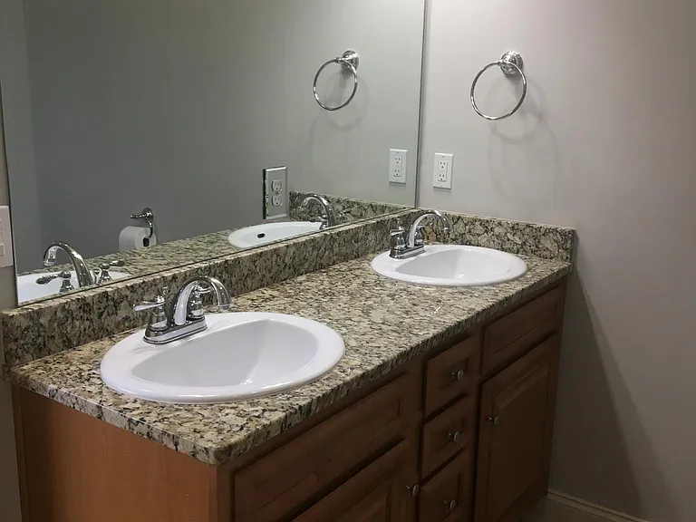 1716 Stone Castle Dr NE — Photo 25