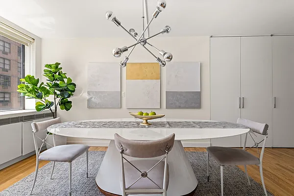 Sold by Compass | media 2