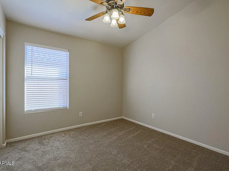 10269 W Patrick Ln — Photo 26