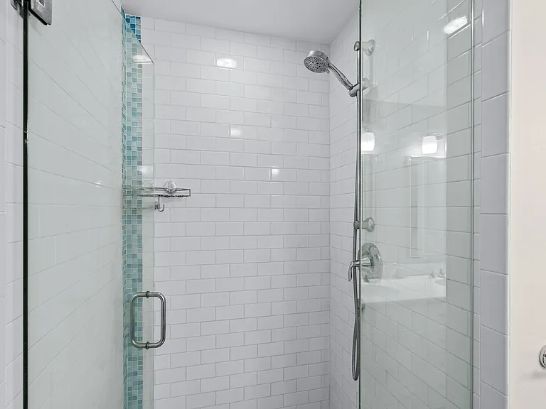 4750 Brittany Dr S #126 — Photo 19
