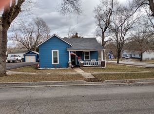 128 S Armstrong St, Pleasant Hill, MO 64080