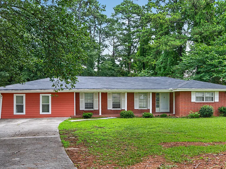 2387 Garden Ct — Photo 18
