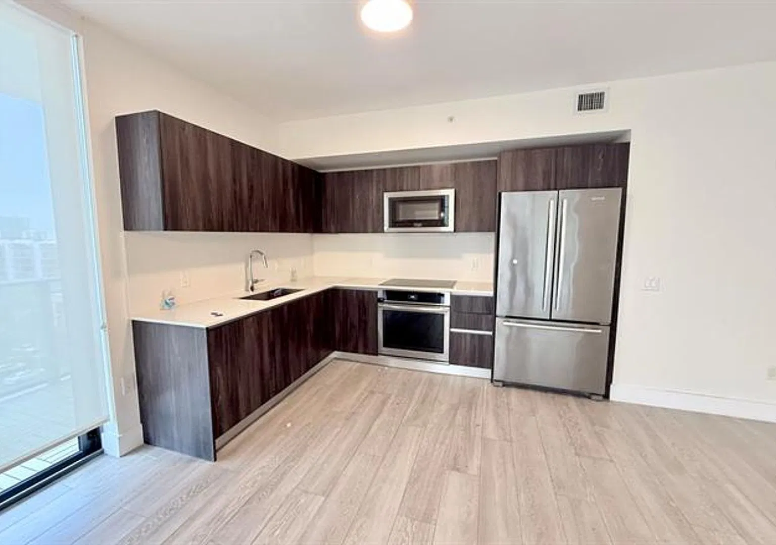 2960 NE 207th St cu-710, Aventura, FL 33180 — Photo 1