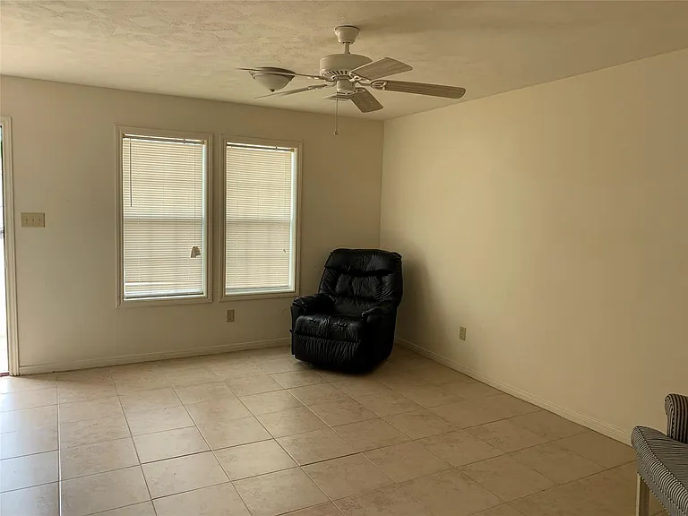4504 College Main St #114 — Photo 23