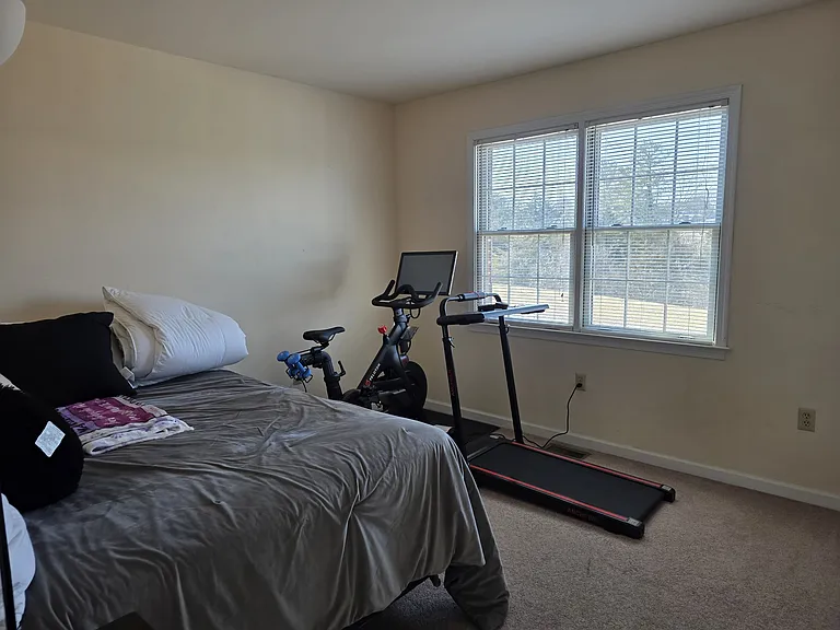 305 McCorkle Dr #B — Photo 8
