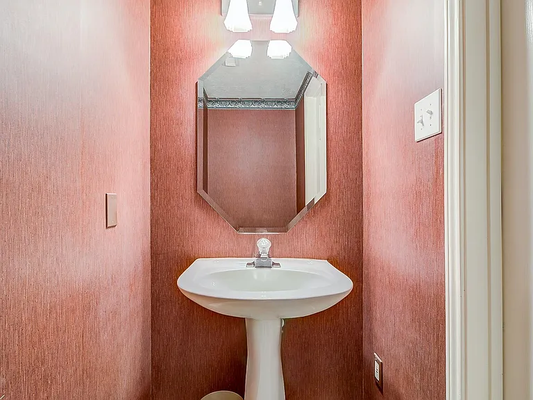17323 Jackson Pines Dr — Photo 17