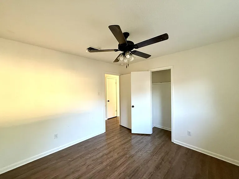 2513 Tilman Dr — Photo 9