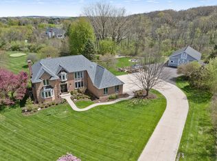 3N705 Roberts Rd, Elburn, IL 60119