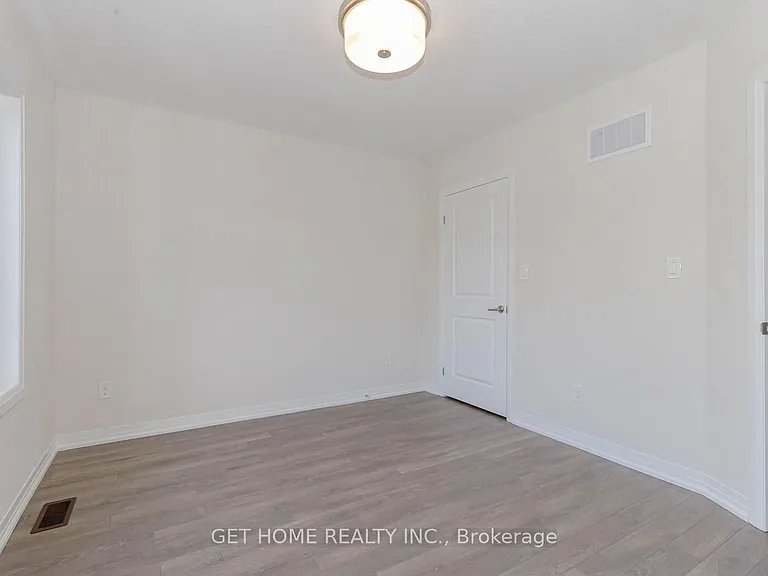 620 Colborne St W #3 — Photo 22