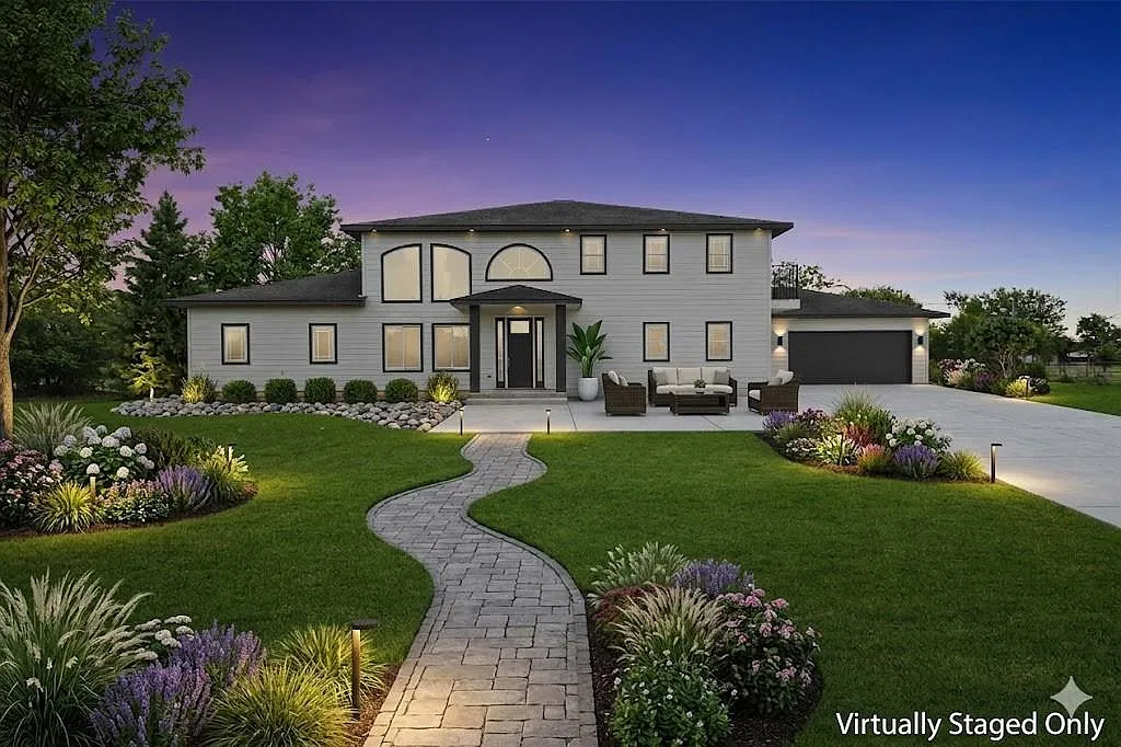 4 bed, 3.5 bath, 4449 sqft, $3,800 — Photo 1