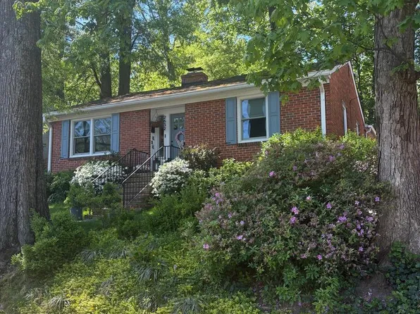 2632 S Grant St, Arlington, VA 22202