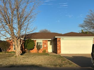 411 Juneau Ave, Lubbock, TX 79416