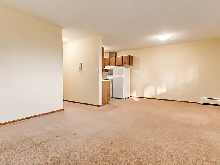 5101 52nd Ave #103 — Photo 11